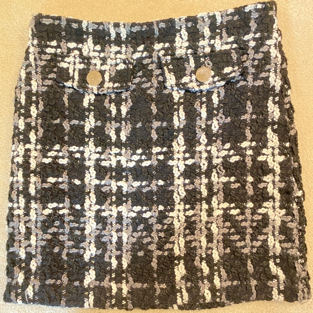 Black and White Tweed Skirt, Size L